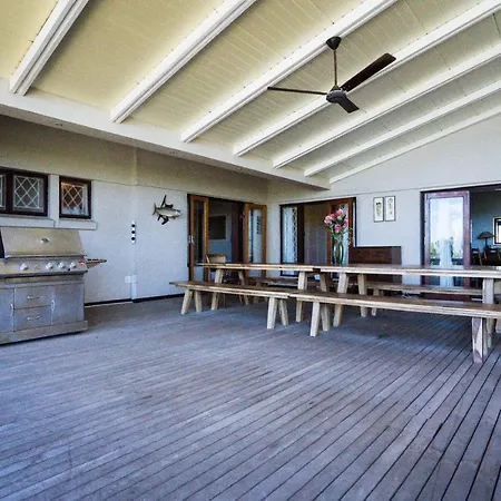 4 Bedroom Beach House On 4Th Ave Umdloti Exterior photo