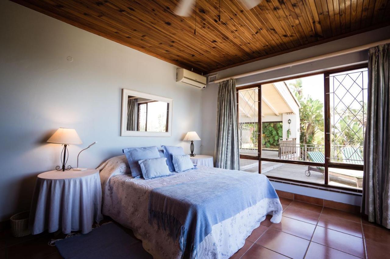 4 Bedroom House On 4th Ave Holiday home Umdloti